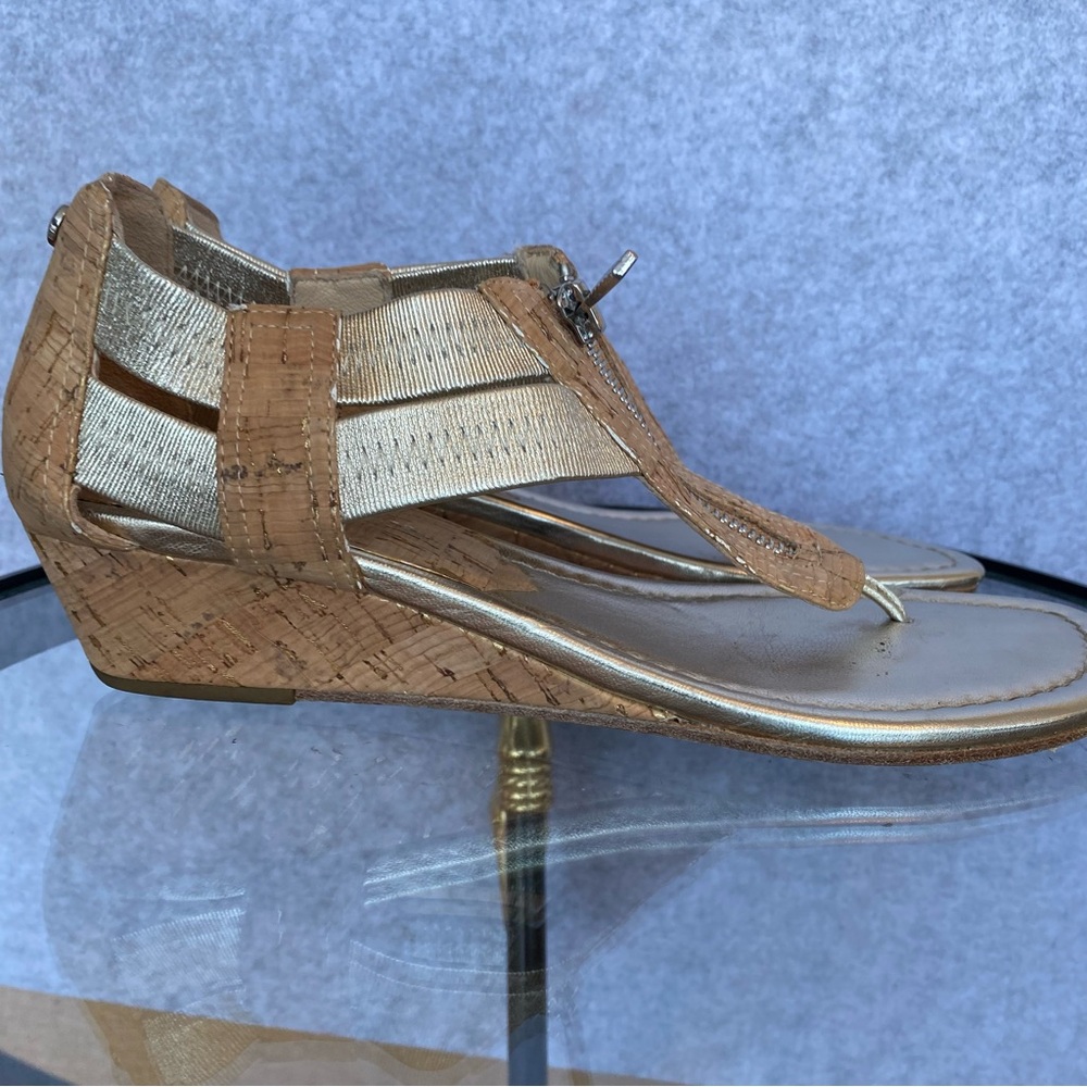 D16 Donald J Pliner Dori wedge sandals cork metallic 7.5N - Picture 3 of 14